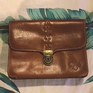 Patricia Nash Leather Crossbody 🌺